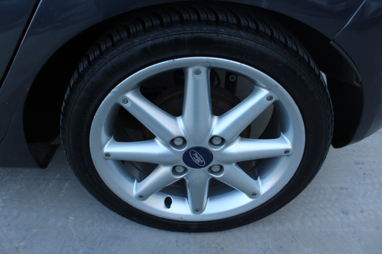 06 Stilecar It Ford Fiesta Dt313ys