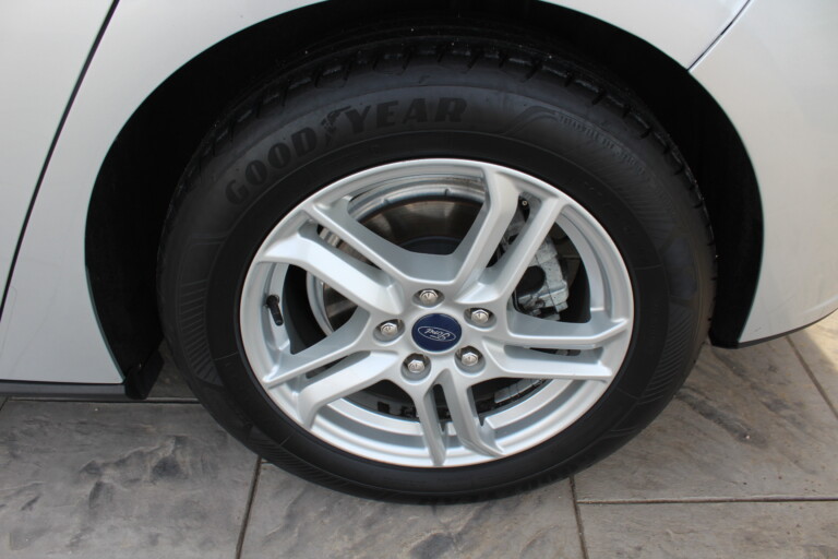09 Stilecar It Ford Focus Fx623cm