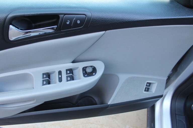 12 Stilecar It Vw Passat Dp779pg