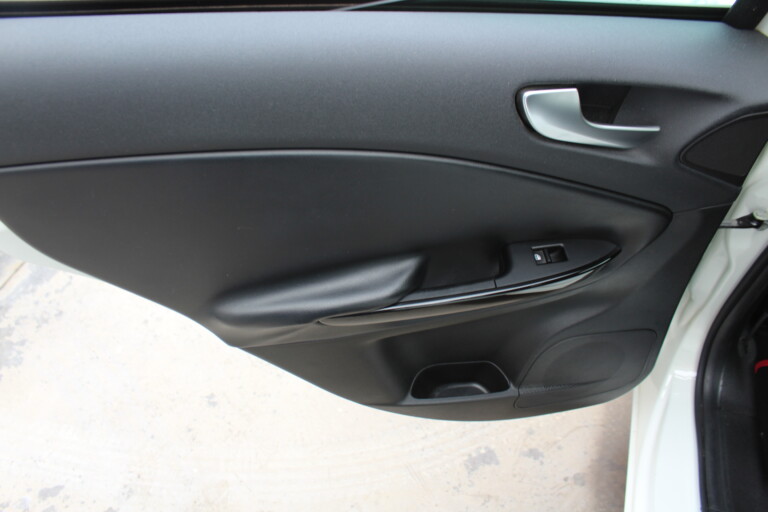 15 Stilecar It Ar Giulietta Ej250gm