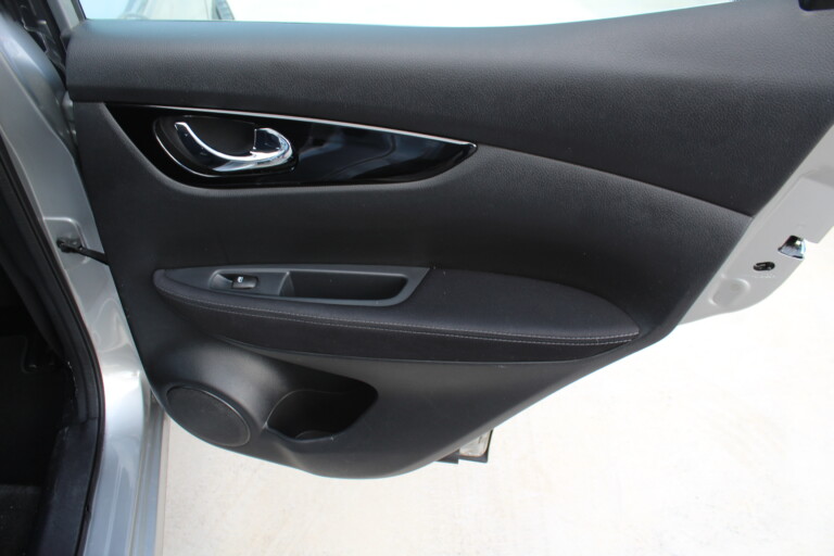 18 Stilecar It Nissan Qashqai Gc290pm