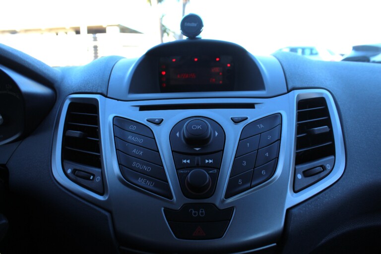 22 Stilecar It Ford Fiesta Dt313ys