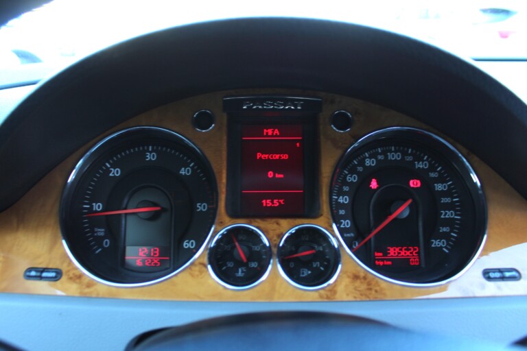 23 Stilecar It Vw Passat Dp779pg