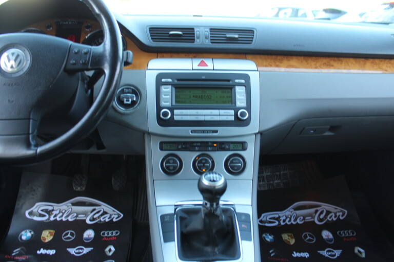 24 Stilecar It Vw Passat Dp779pg