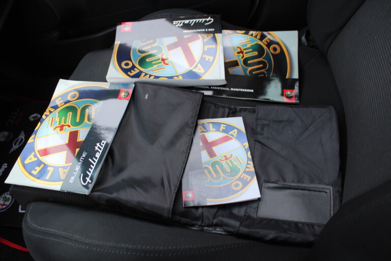 29 Stilecar It Ar Giulietta Ej250gm