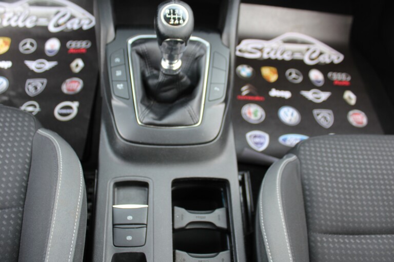 37 Stilecar It Ford Focus Fx623cm