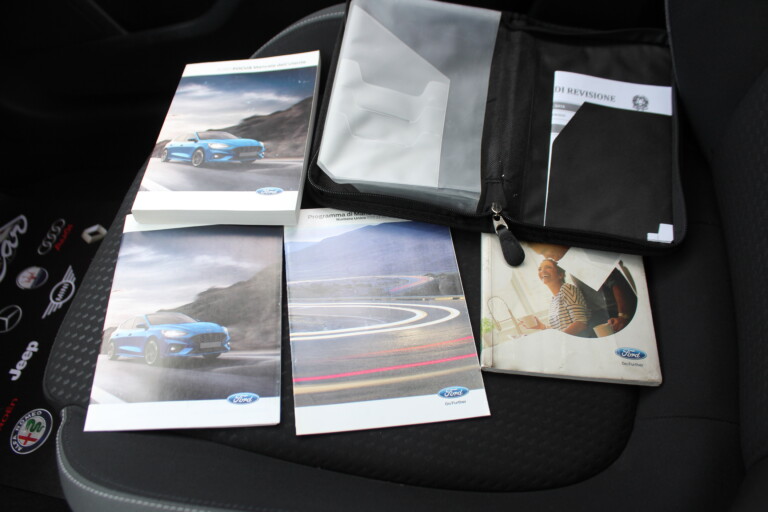 38 Stilecar It Ford Focus Fx623cm