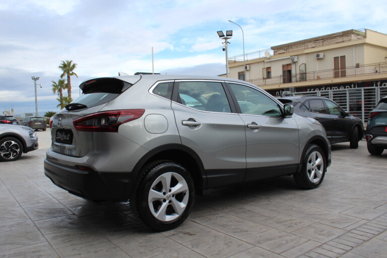 02 Stilecar It Nissan Qashqai Gd596te
