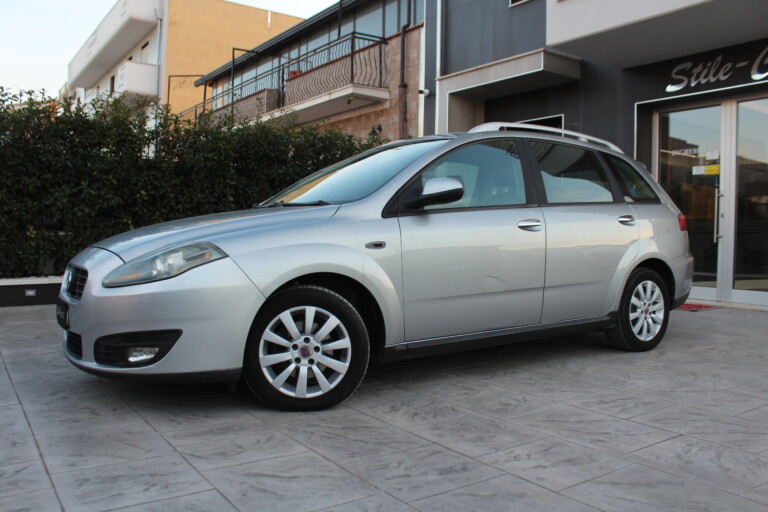 03 Stilecar It Croma Dn678zx