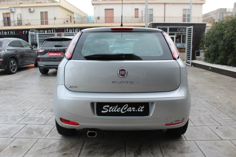 04 Stilecar It Fiat Punto Ew105ft