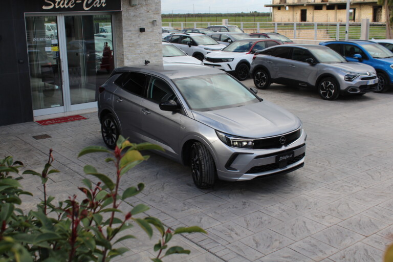 05 Stilecar It Opel Grandland Gl571jb