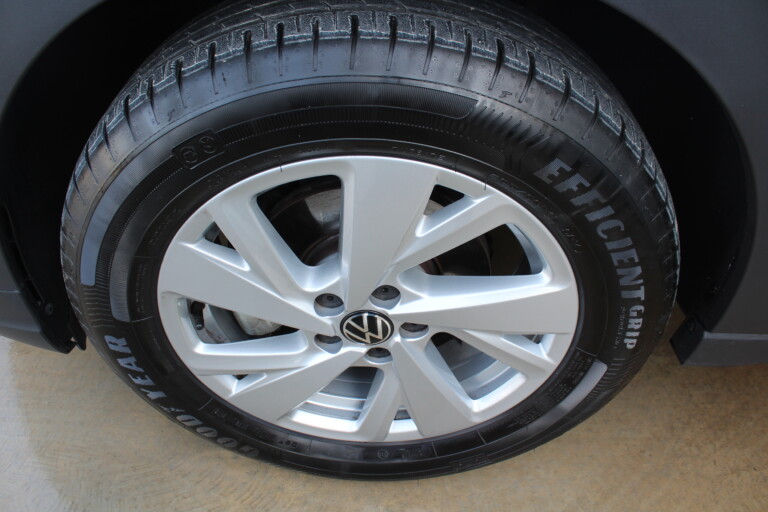 08 Stilecar It Vw Taigo Gs854ey