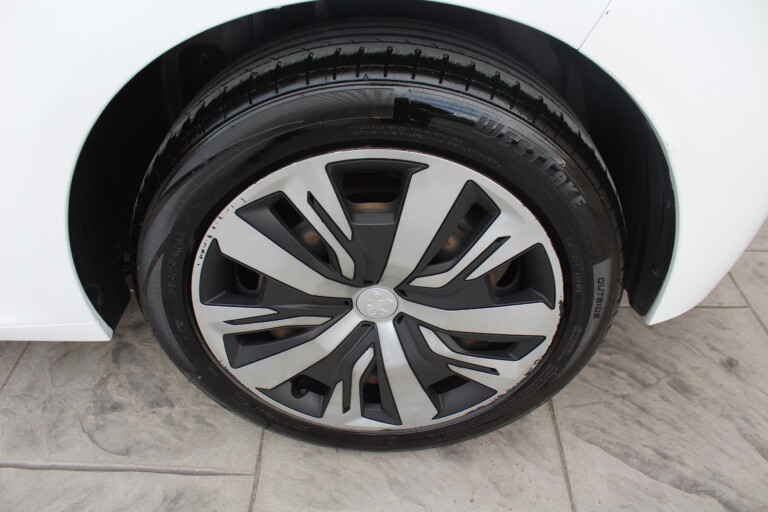 10 Stilecar It Peugeot 208 Gn484sd