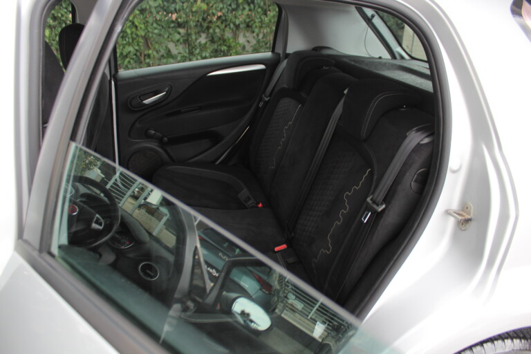 11 Stilecar It Fiat Punto Ew105ft