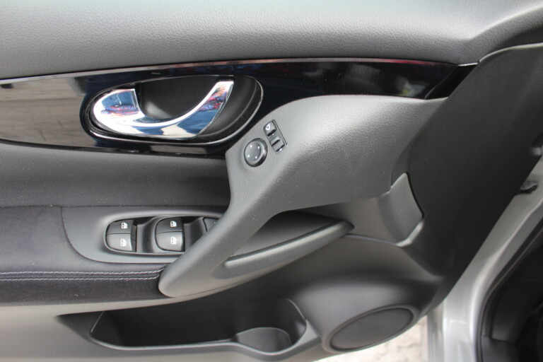 14 Stilecar It Nissan Qashqai Gd596te