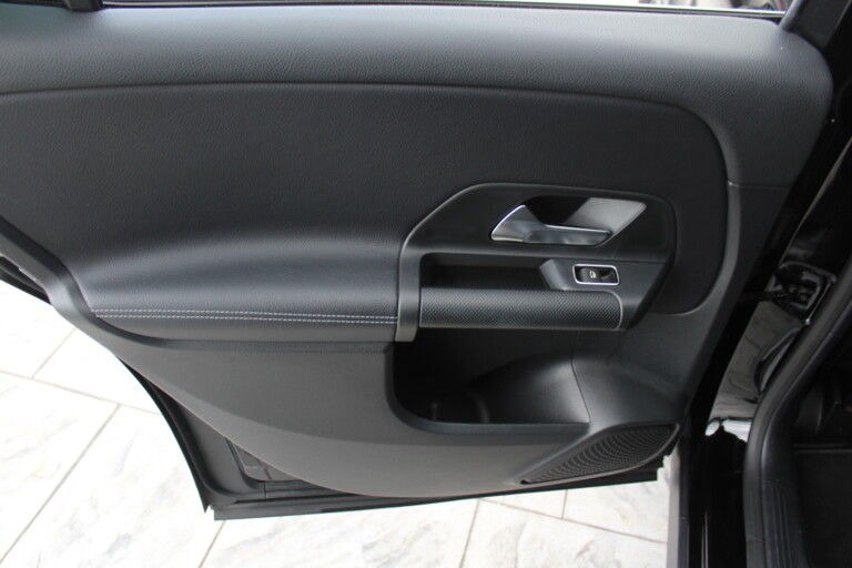 20 Stilecar It Glb 200 Gg783zw