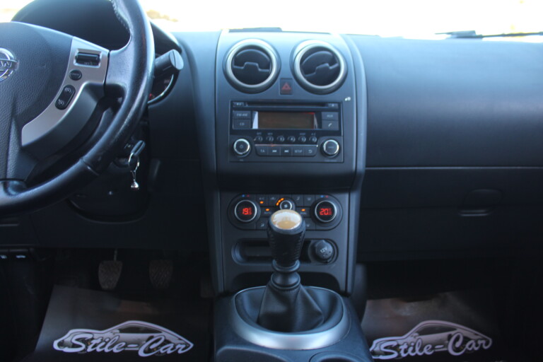22 Stilecar It Nissan Qashqai Es107dw