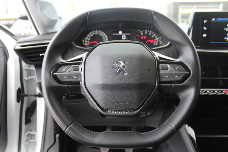 24 Stilecar It Peugeot 208 Gn484sd