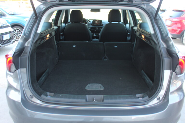 25 Stilecar It Fiat Tipo Gh462ht