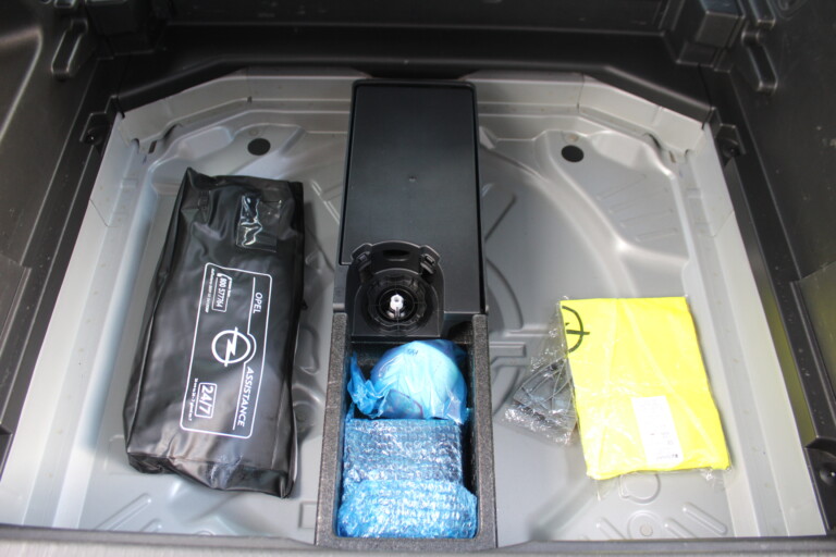 25 Stilecar It Opel Grandland Gl571jb