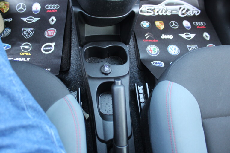 28 Stilecar It Fiat Panda Gc520nv