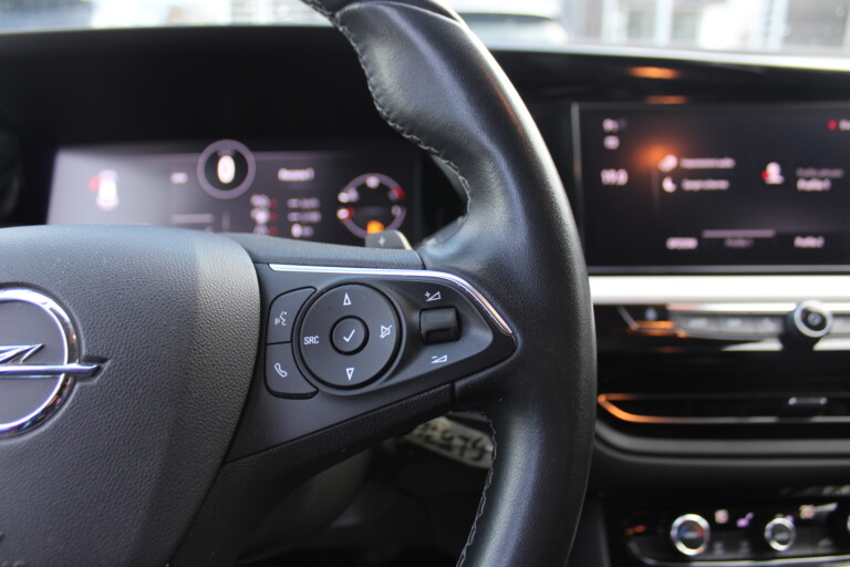 28 Stilecar It Opel Grandland Gl571jb