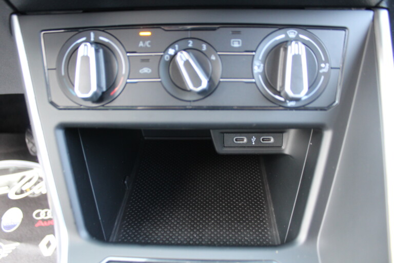 36 Stilecar It Vw Taigo Gs854ey