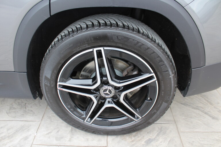 10 Stilecar It Mb Glb 220d Gk674ze