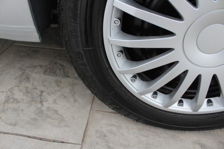 10 Stilecar It Peugeot 208 Fe380kd