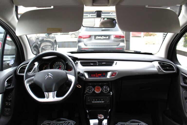 12 Stilecar It Citroen C3 Eg748na
