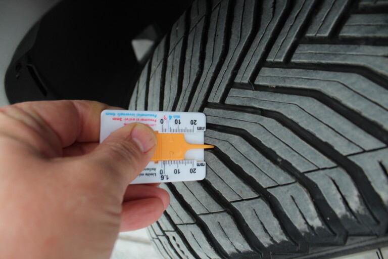 12 Stilecar It Vw Tiguan Fm812ns