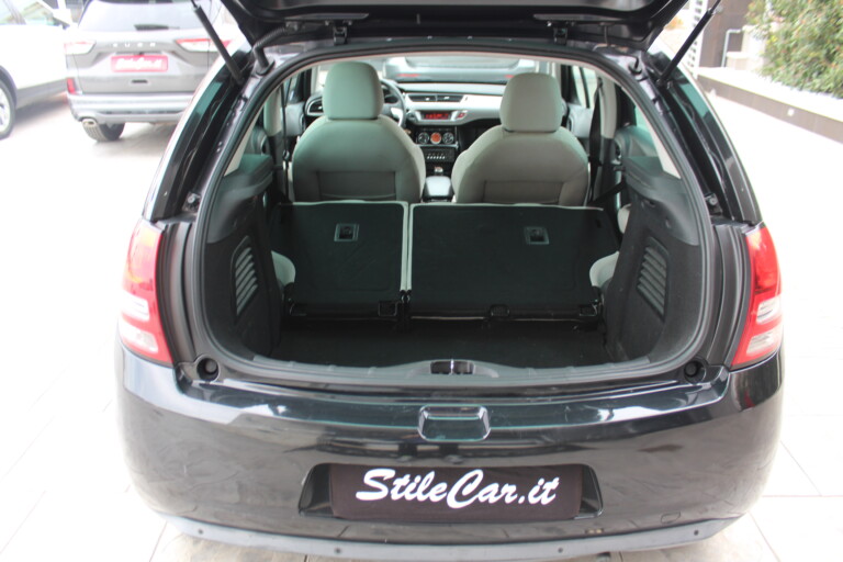 13 Stilecar It Citroen C3 Eg748na