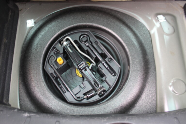 14 Stilecar It Citroen C3 Eg748na