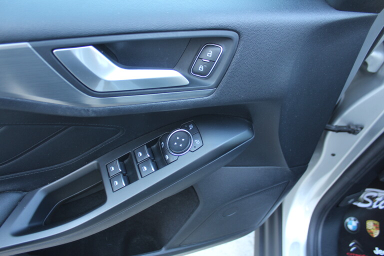 14 Stilecar It Ford Focus Fx293hb