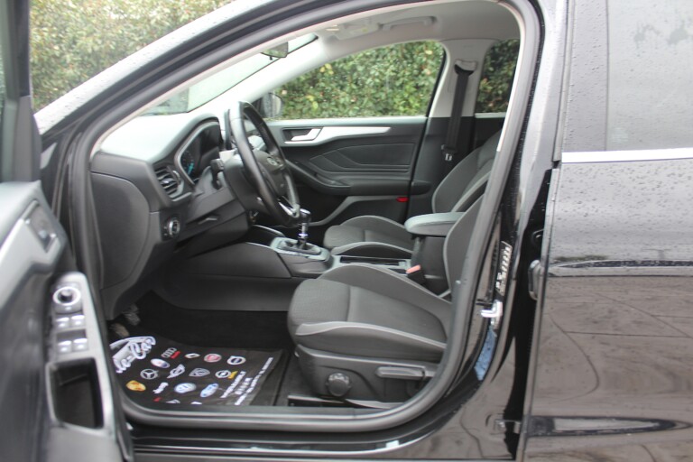 14 Stilecar It Ford Focus Gj659bb