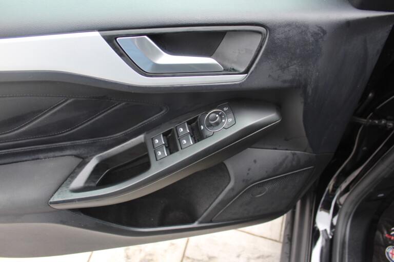 15 Stilecar It Ford Focus Gj659bb