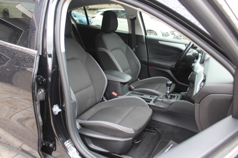 16 Stilecar It Ford Focus Gj659bb