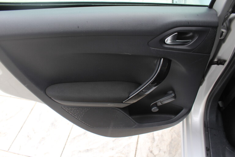 16 Stilecar It Peugeot 208 Fe380kd