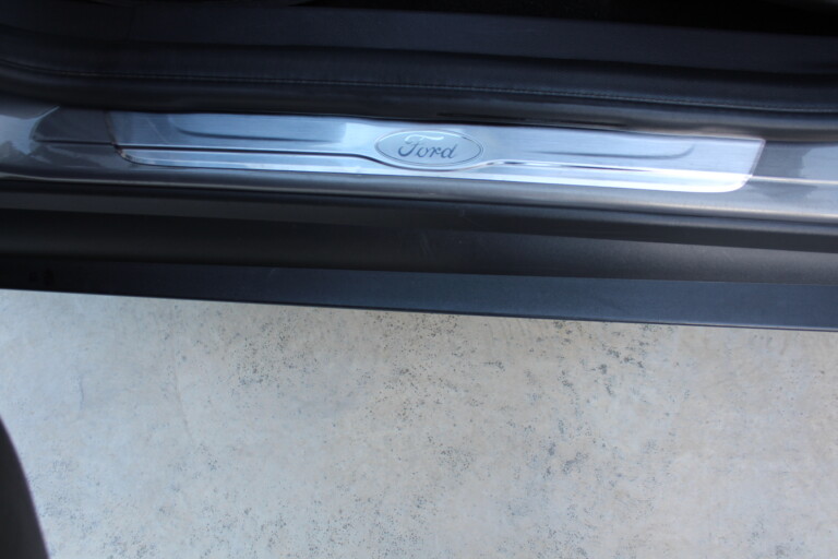 17 Stilecar It Ford Focus Ej967rr