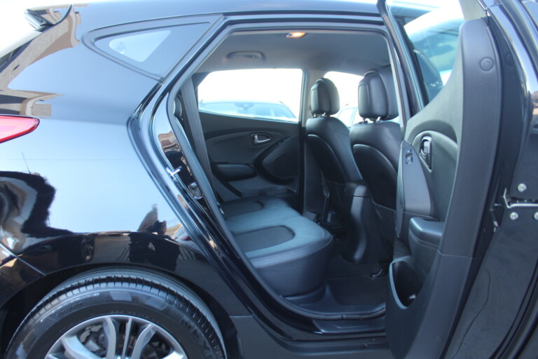 18 Stilecar It Hyundai Ix35 Ex528ta