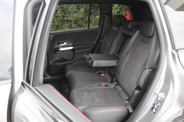 18 Stilecar It Mb Glb 220d Gk674ze