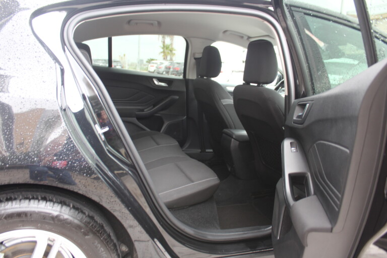 19 Stilecar It Ford Focus Gj659bb