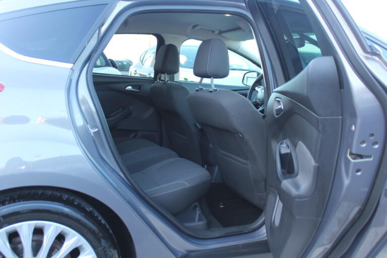 20 Stilecar It Ford Focus Ej967rr