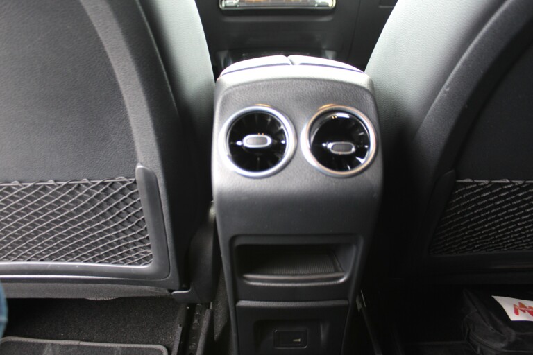 20 Stilecar It Mb Glb 220d Gk674ze