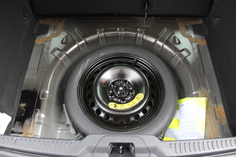 24 Stilecar It Ford Focus Gj659bb