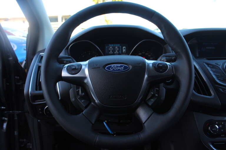 26 Stilecar It Ford Focus Ej967rr