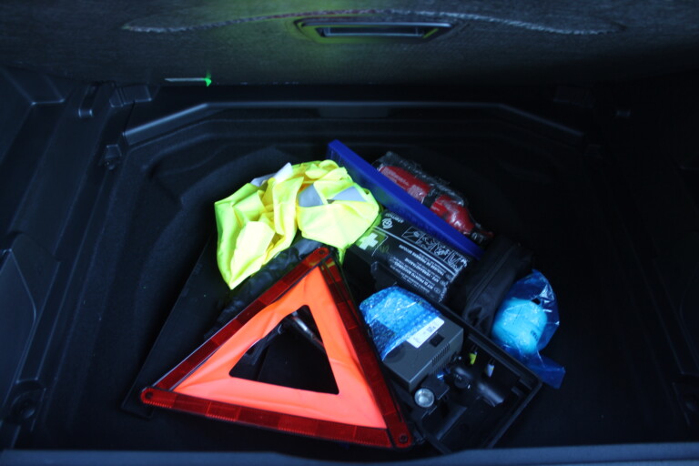 26 Stilecar It Peugeot 3008 Gl859sy