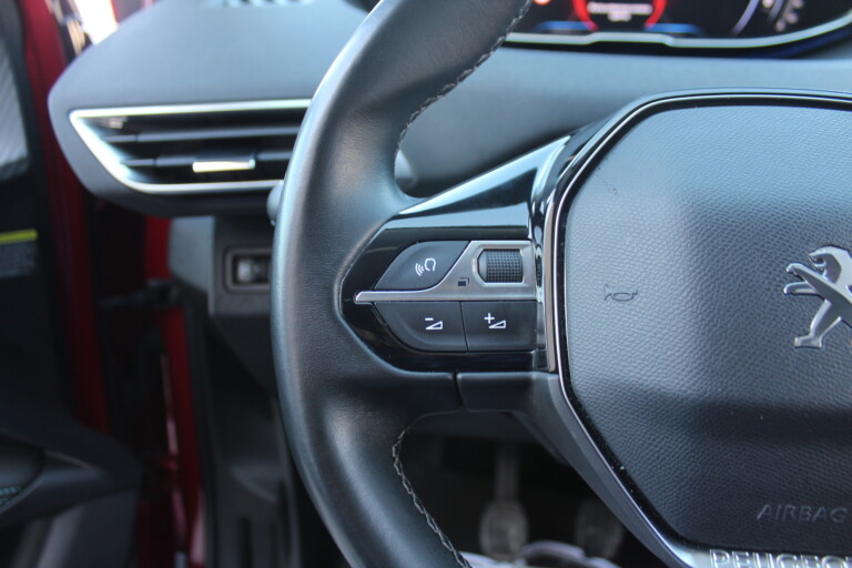 29 Stilecar It Peugeot 3008 Gl530xj