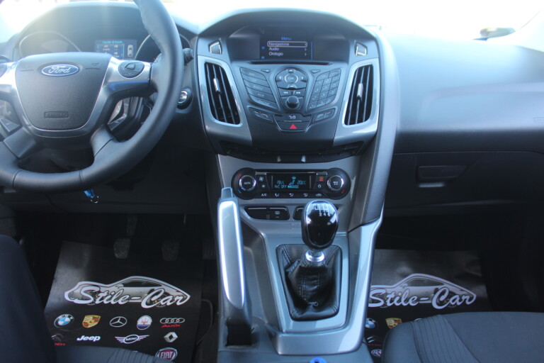 30 Stilecar It Ford Focus Ej967rr
