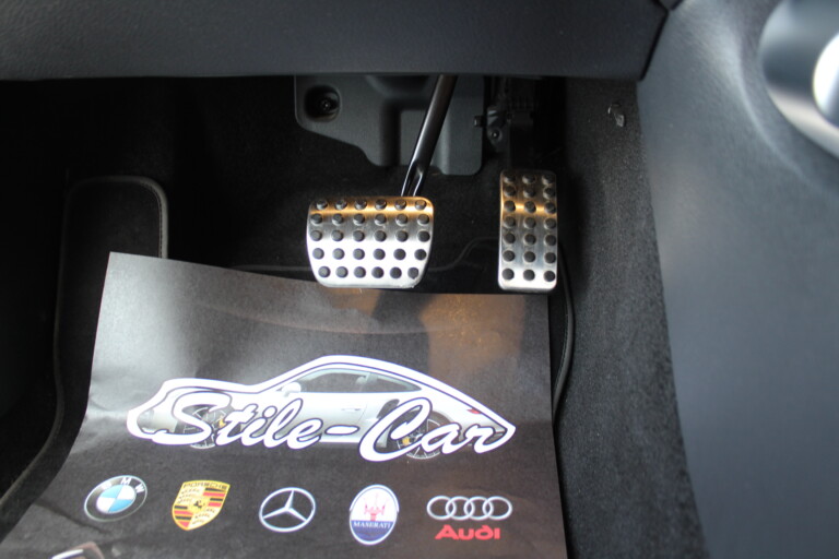 31 Stilecar It Mb Glb 220d Gk674ze